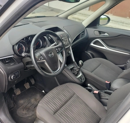 Opel Zafira cena 28900 przebieg: 171000, rok produkcji 2012 z Opalenica małe 46